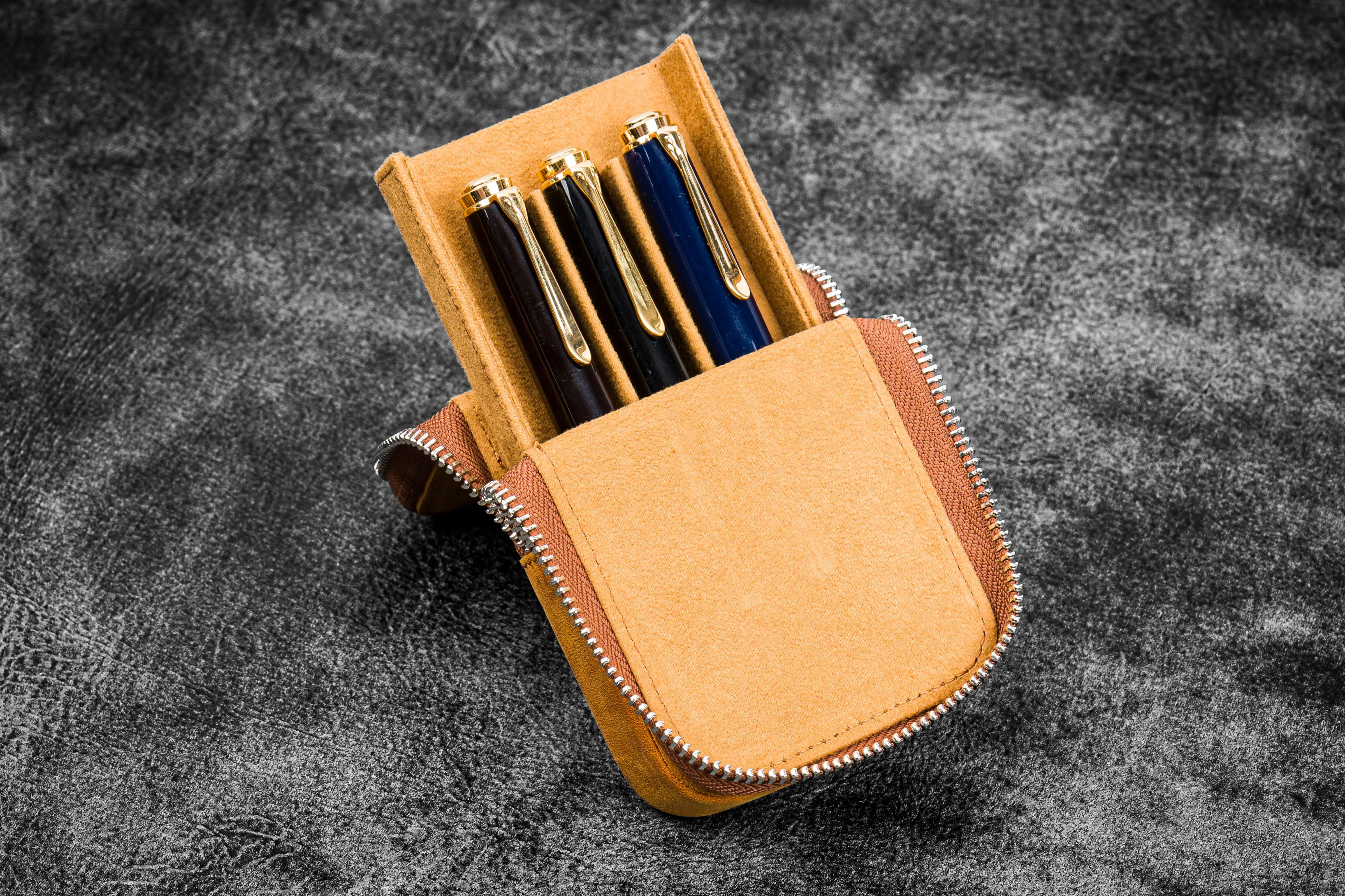 Leather Zippered Magnum Opus 3 Slots Hard Pen Case with Removable Pen Tray - Crazy Horse Brown