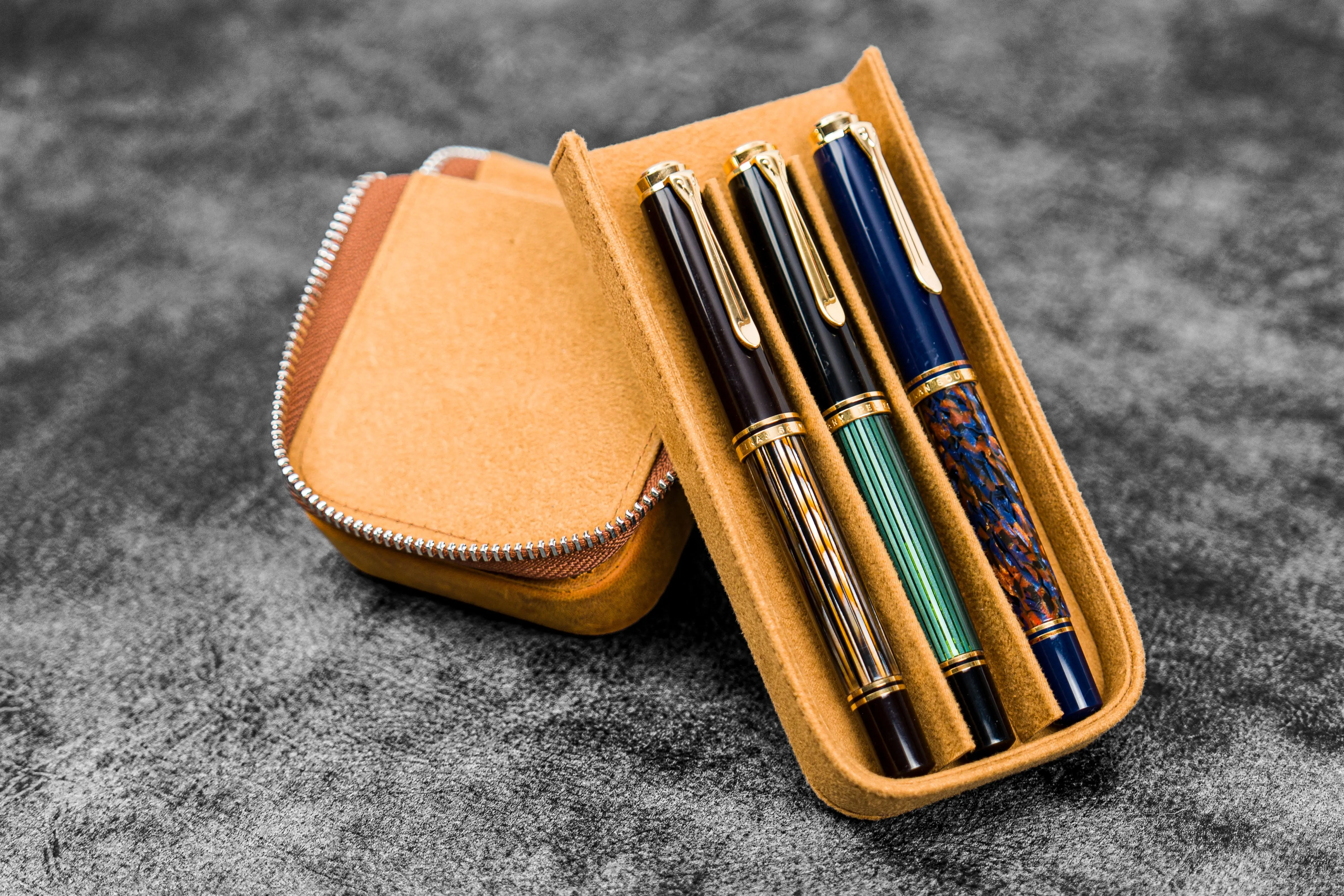 Leather Zippered Magnum Opus 3 Slots Hard Pen Case with Removable Pen Tray - Crazy Horse Brown