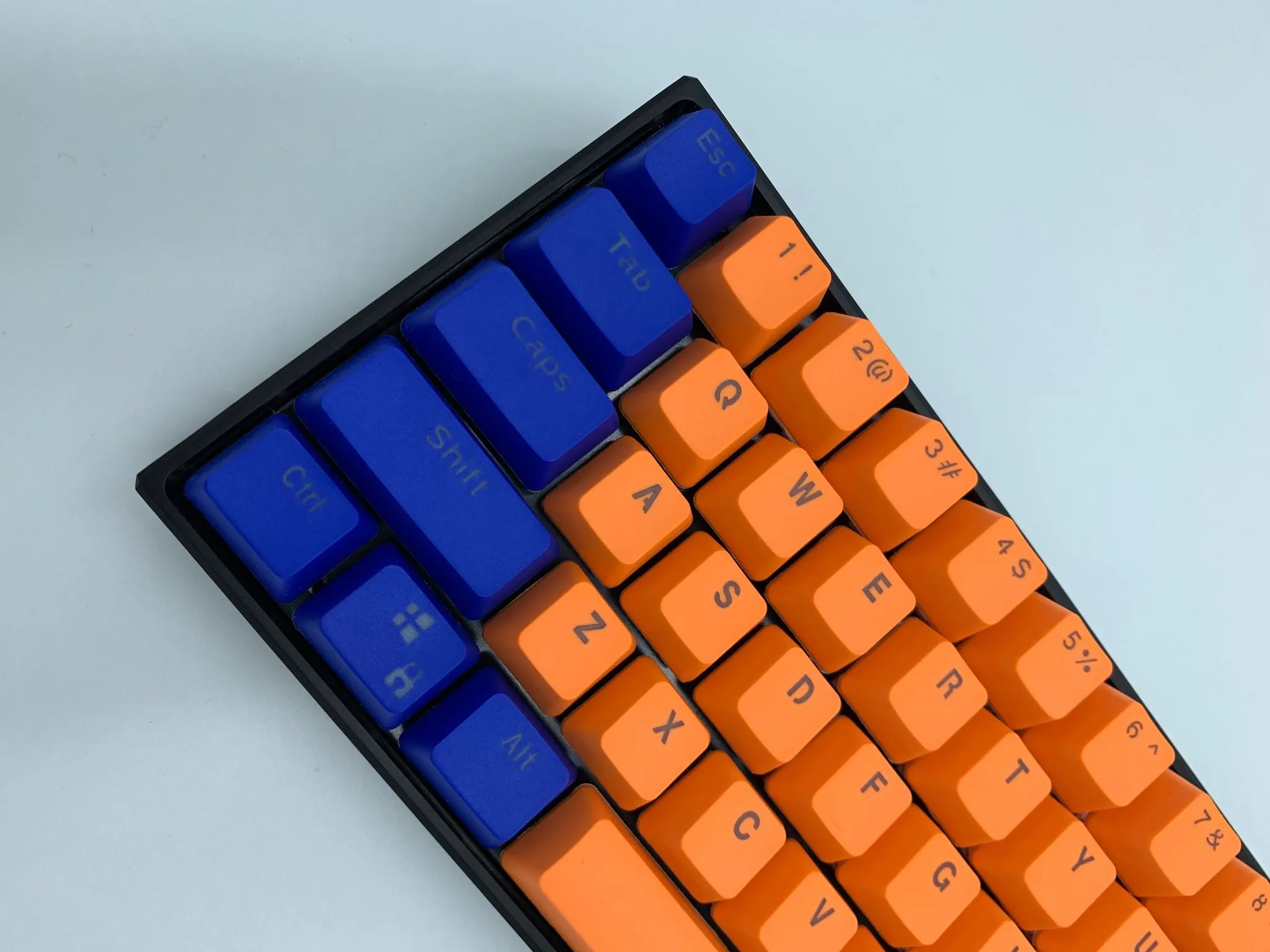 Retro V1 Keycap Set - Alpherior Keys