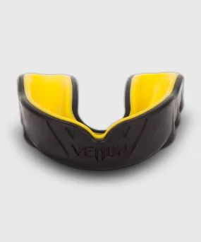 VENUM-0618-111 CHALLENGER SPORTS MUAY THAI BOXING MMA MOUTHGUARD Senior Age 11  Black Yellow