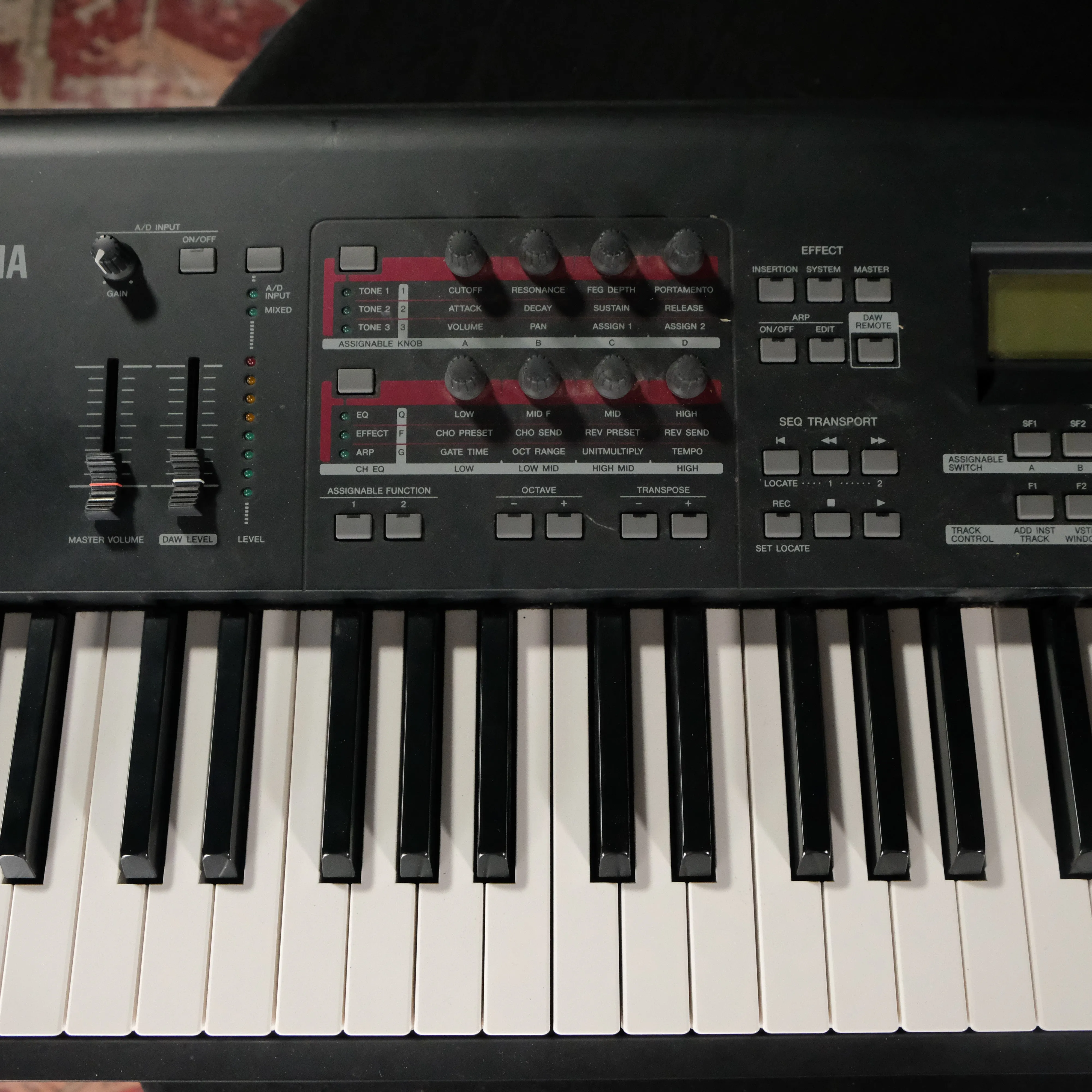 Yamaha MO8 Keyboard 88-Key Synthesizer